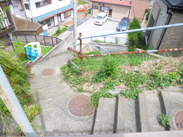 ファミリーマート　横須賀三春町店