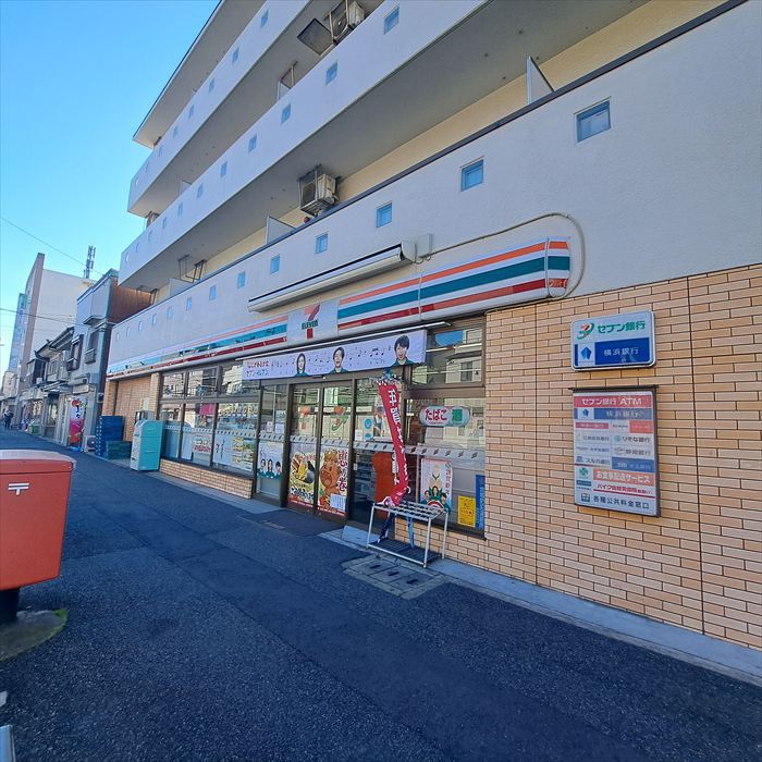 横須賀市立中央図書館