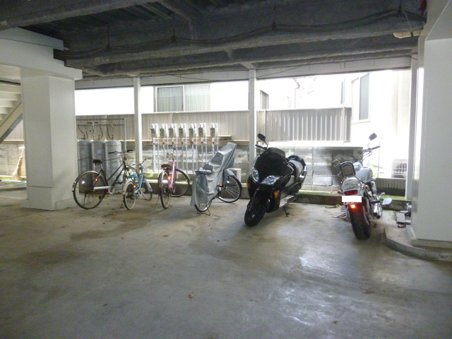 共用